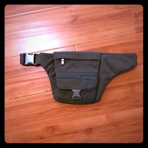 Tumi authentic adjustable fanny pack olive